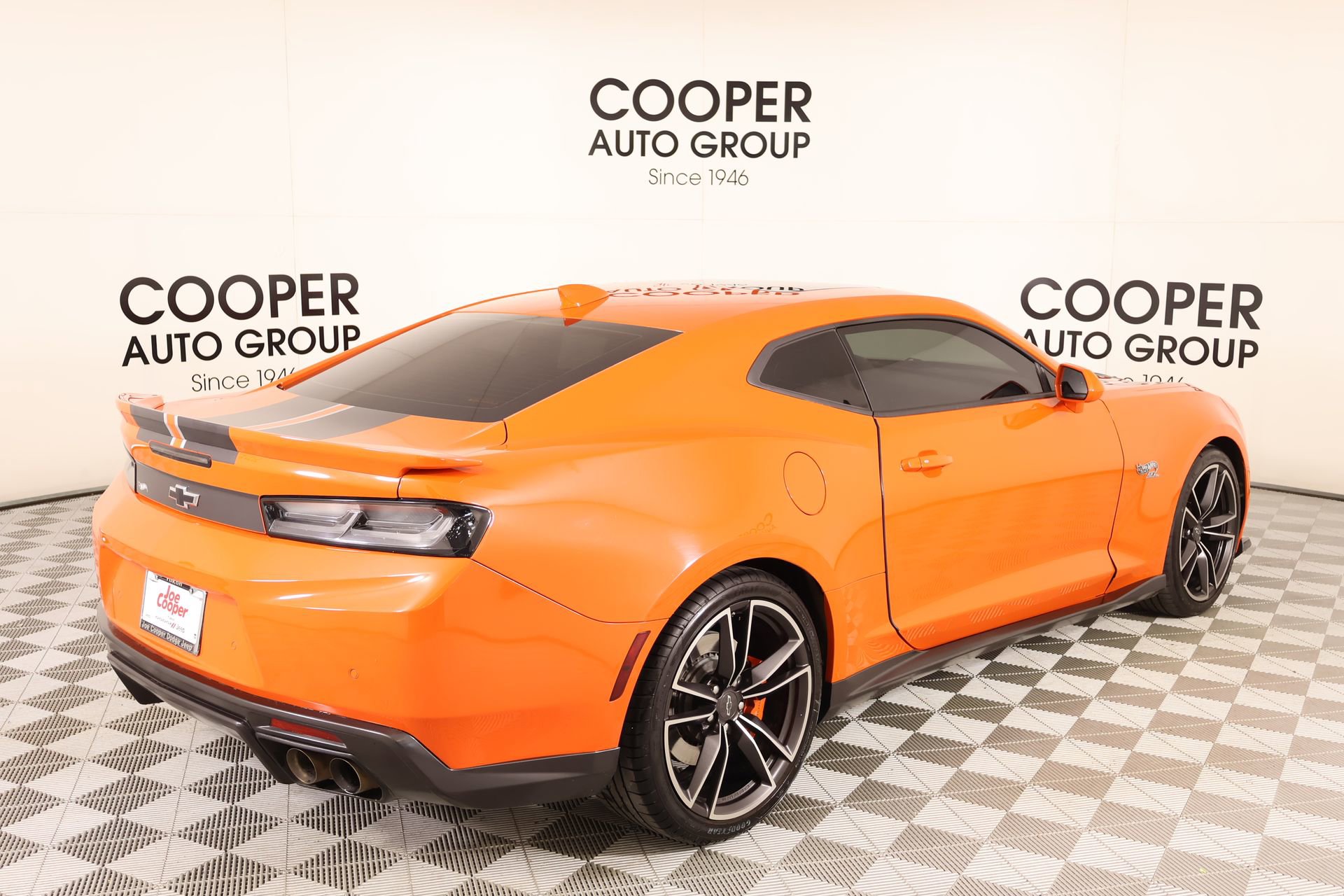 Used 2018 Chevrolet Camaro SS w/ Hot Wheels Edition image 20