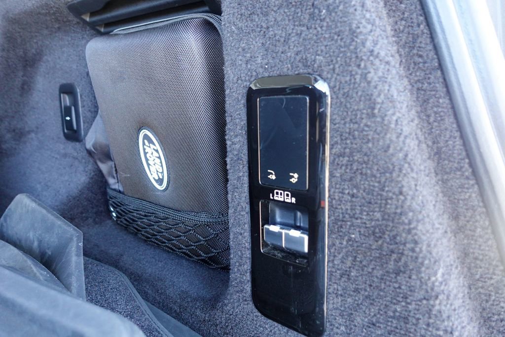 Used 2023 Land Rover Range Rover Sport SE AWD/4WD image 35