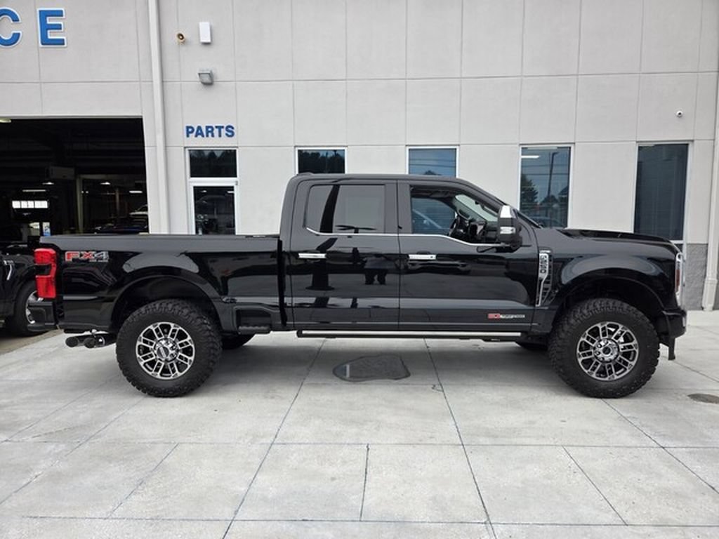 Used 2024 Ford F250 Limited w/ FX4 Off-Road Package AWD/4WD image 4