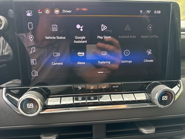 Used 2025 Chevrolet Colorado Trail Boss image 15