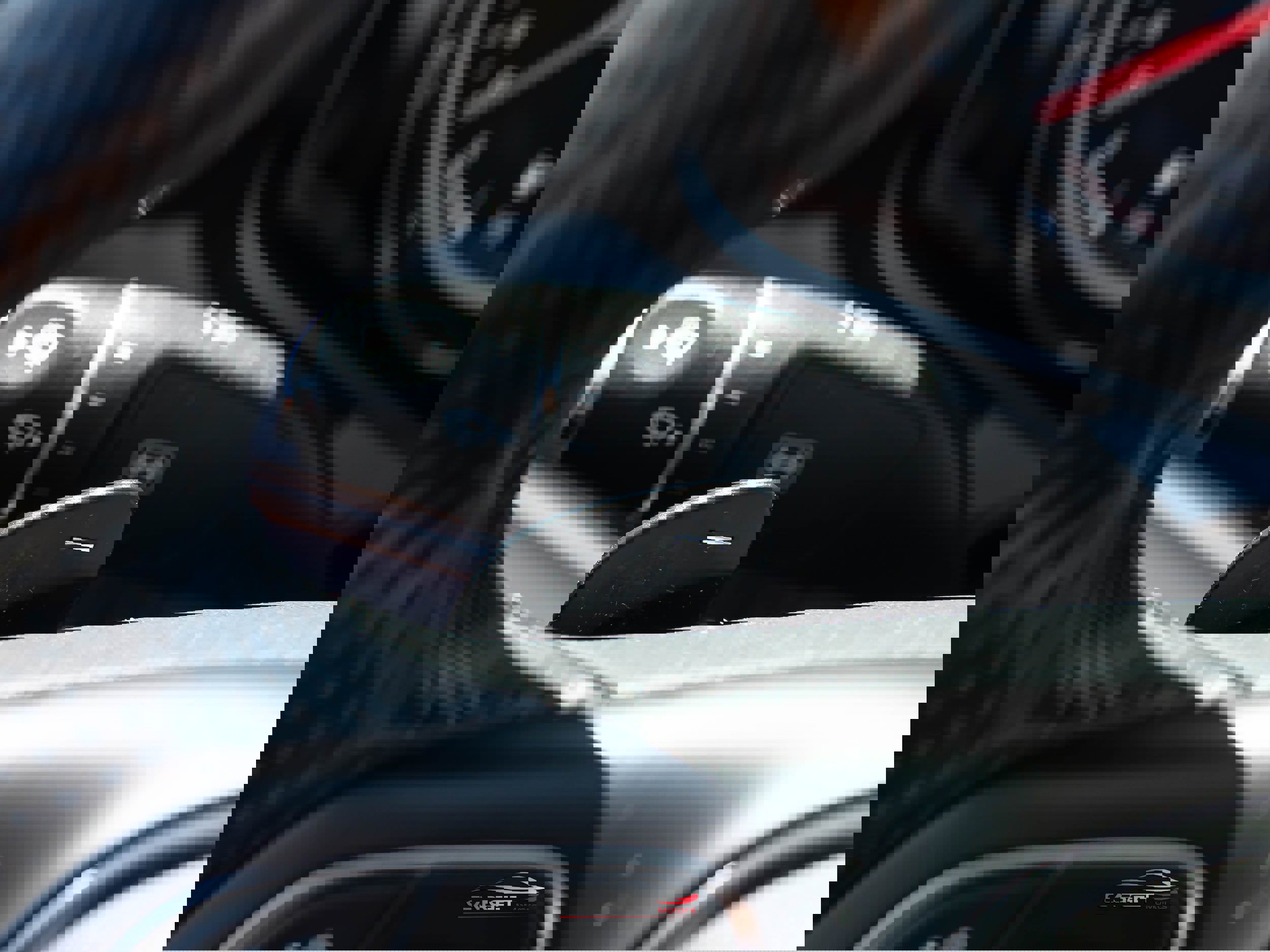 Used 2017 Mercedes-Benz E 300 image 25