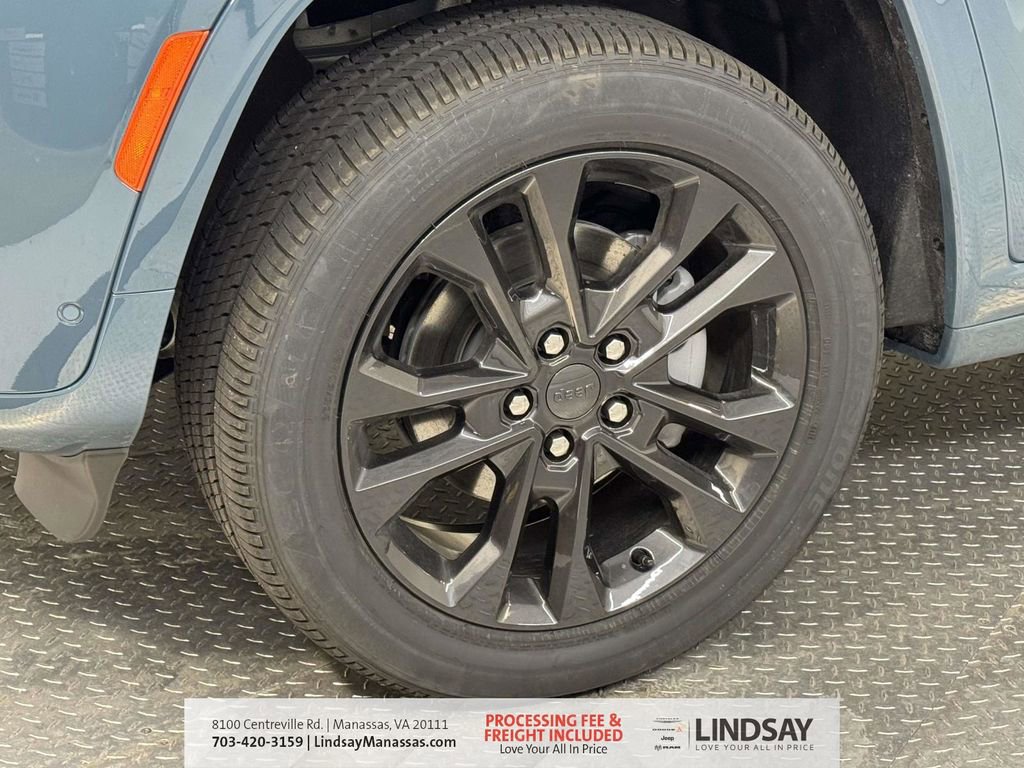 New 2026 Jeep Grand Cherokee Limited image 10