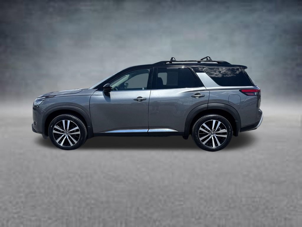 Used 2025 Nissan Pathfinder Platinum w/ Cargo Package