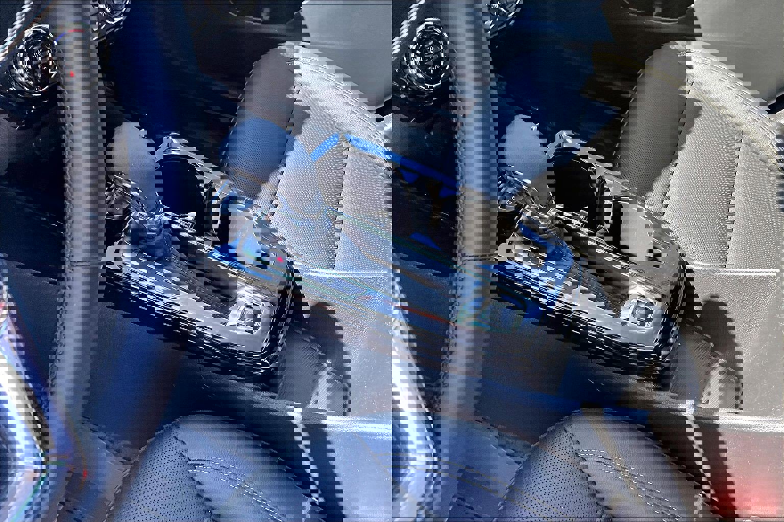 Used 2024 Chevrolet Trax ACTIV w/ Sunroof Package image 14