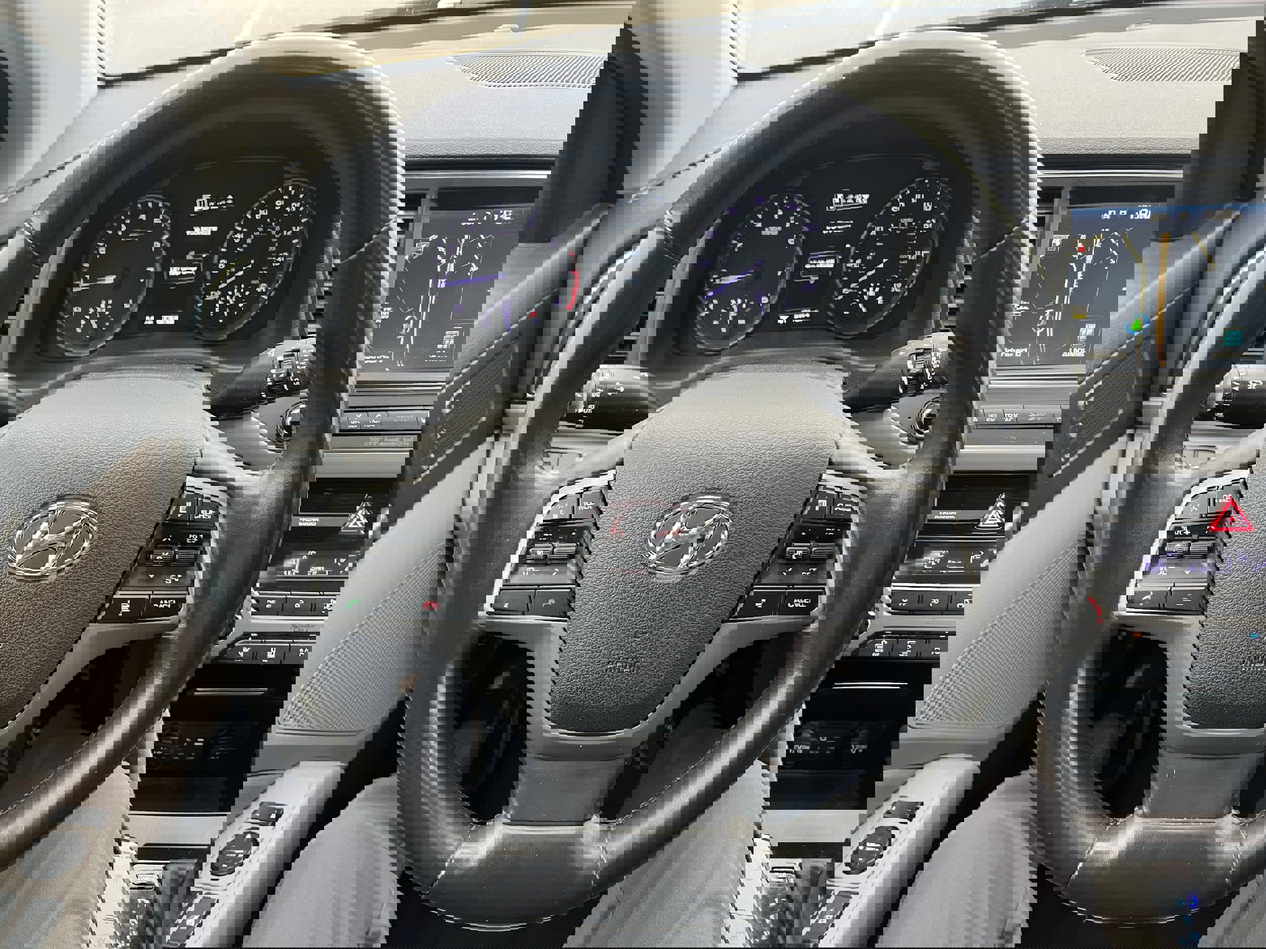 Used 2017 Hyundai Elantra Limited w/ Limited Ultimate Package 09 image 23