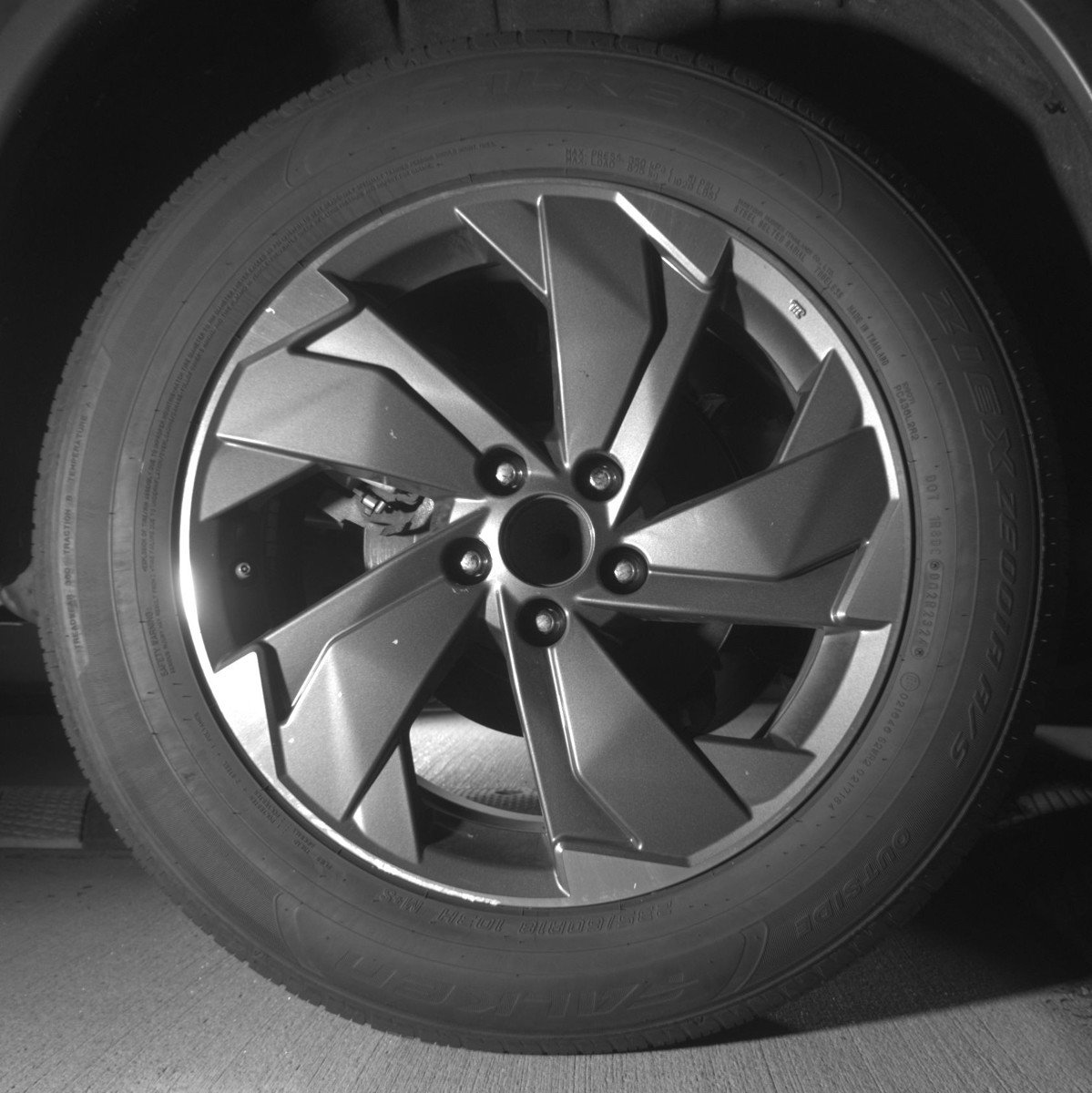 Used 2025 Nissan Rogue SV image 15