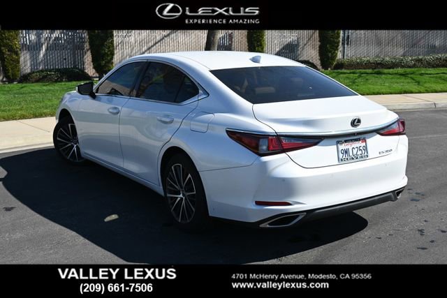Used 2024 Lexus ES 350 w/ Premium Package image 3