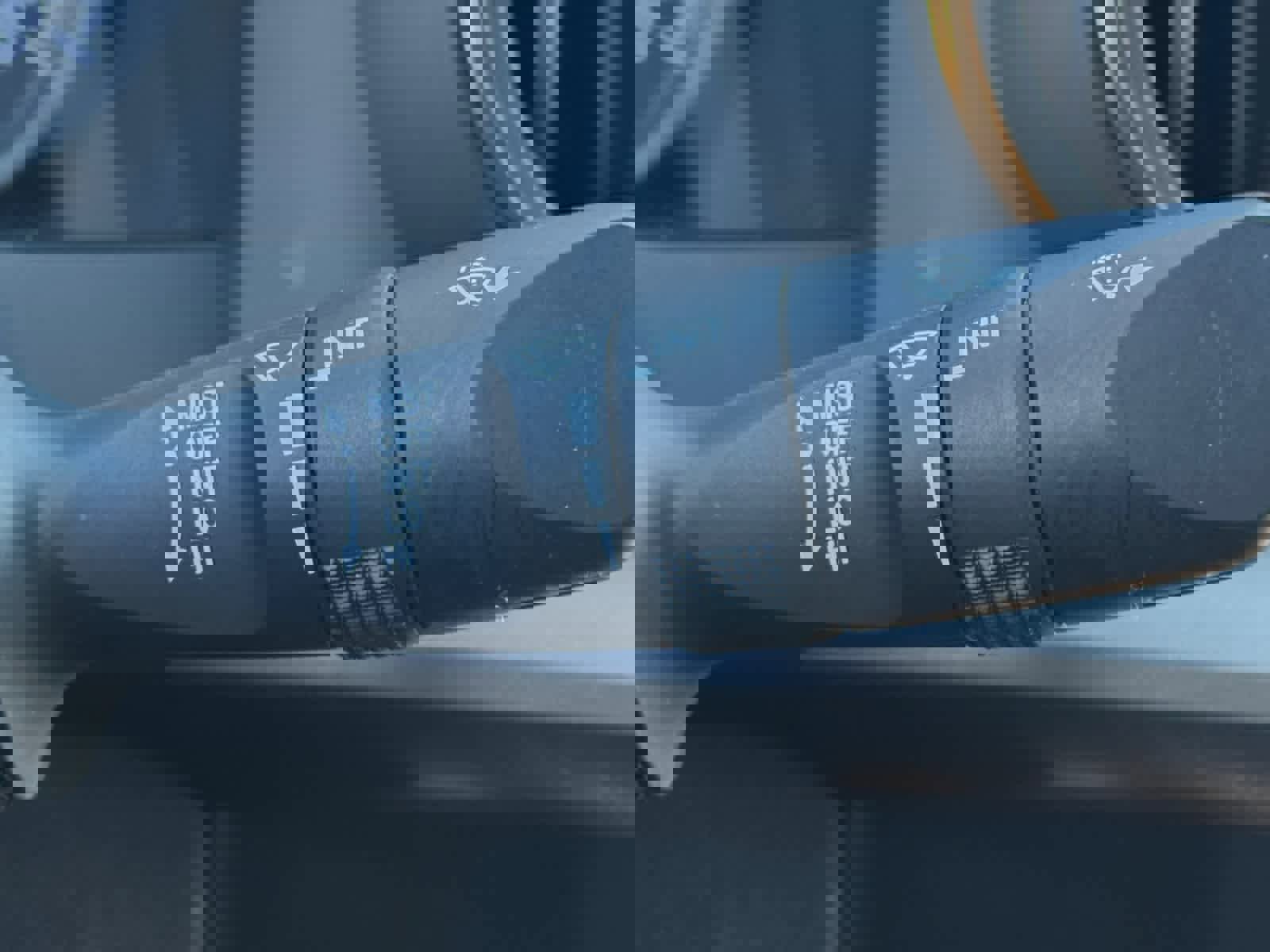 Used 2023 Toyota Tacoma TRD Off-Road w/ Advanced Technology Package image 17