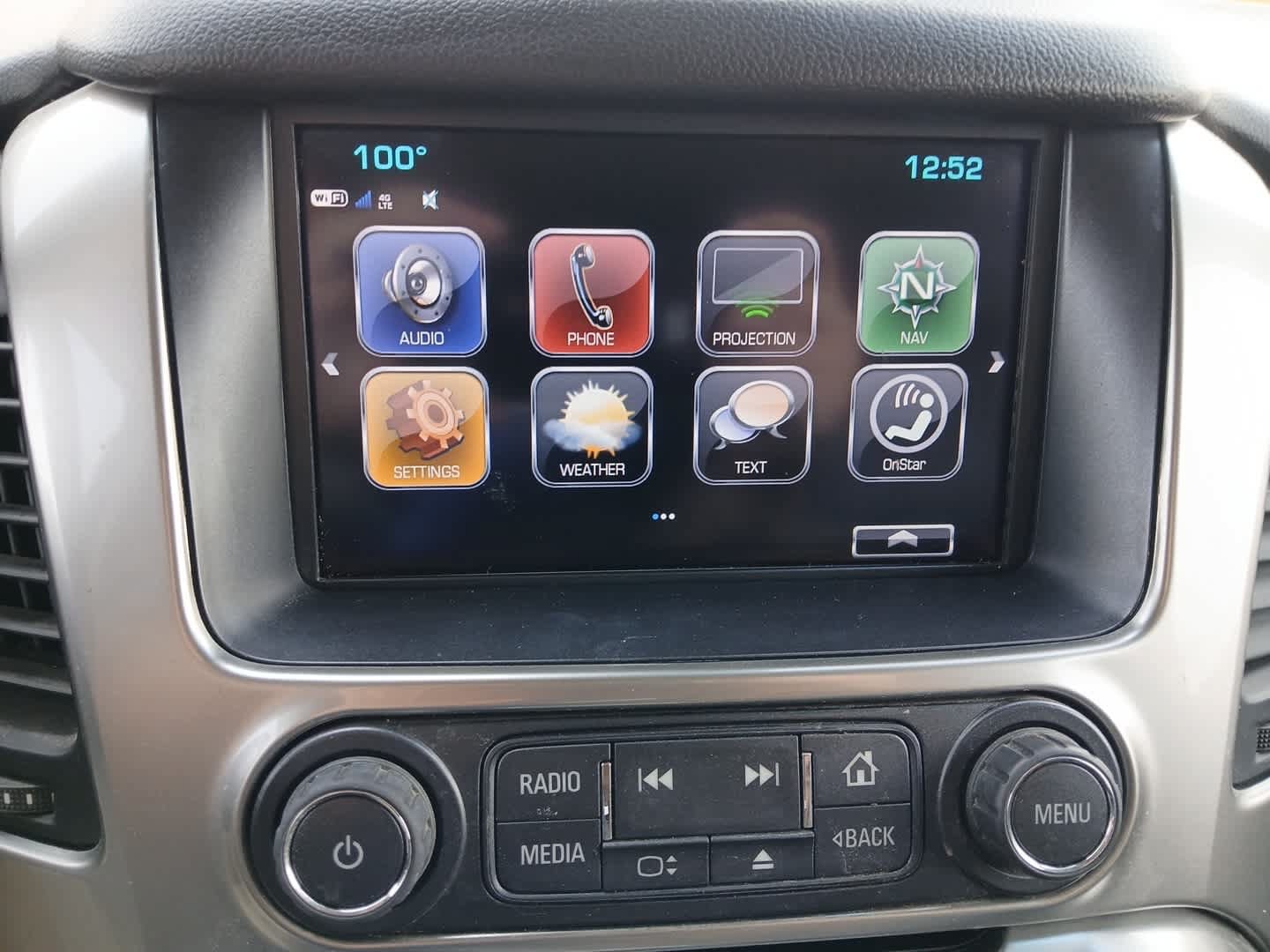 Used 2018 Chevrolet Suburban Premier AWD/4WD image 33