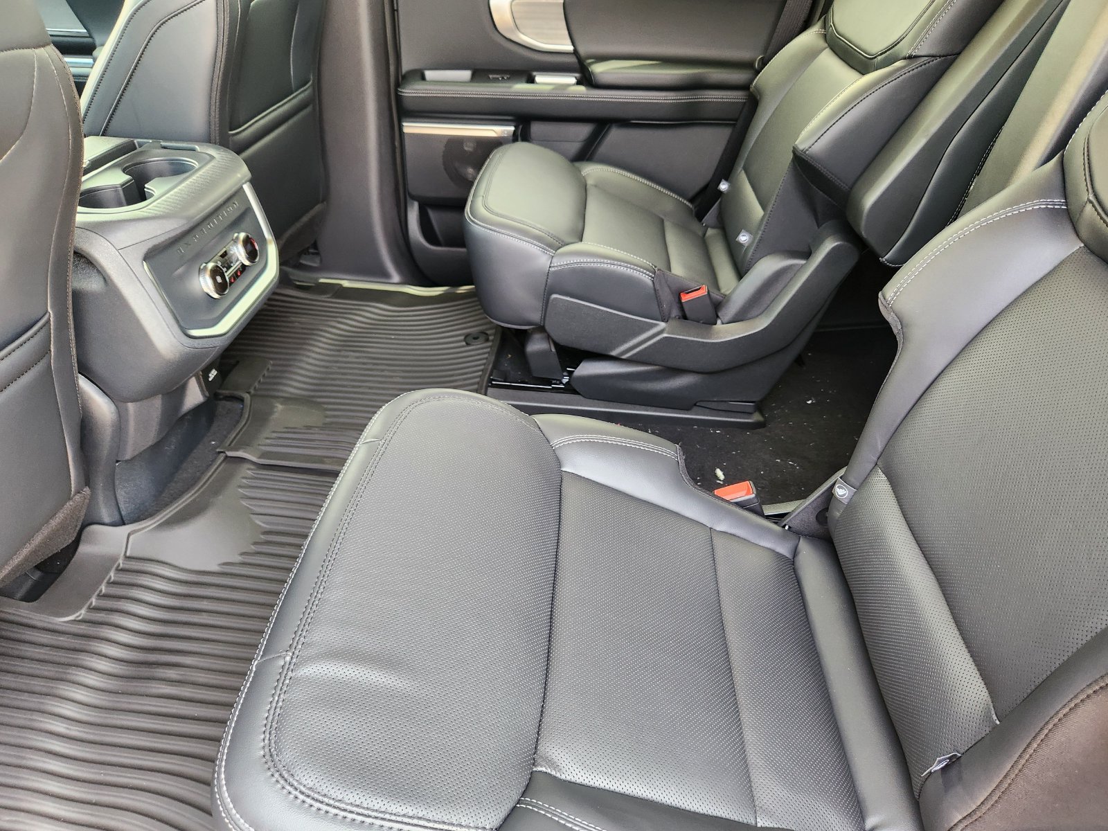 New 2026 Ford Expedition Platinum AWD/4WD image 26