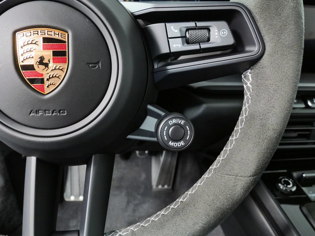 Certified 2024 Porsche 911 GT3 RWD image 11