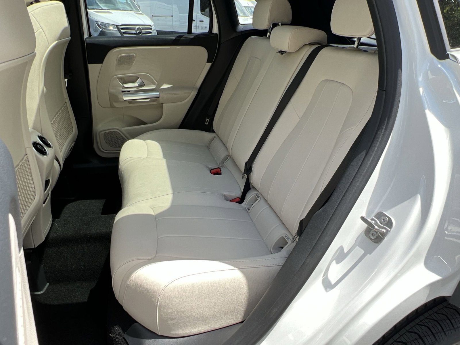 Certified 2026 Mercedes-Benz GLA 250 4MATIC image 23