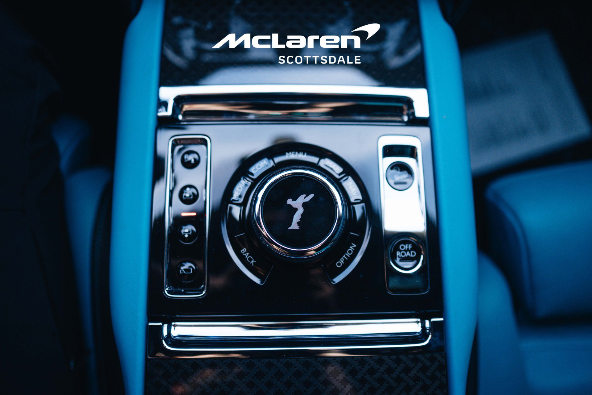 Used 2023 Rolls-Royce Cullinan Black Badge w/ Driver's Package image 34