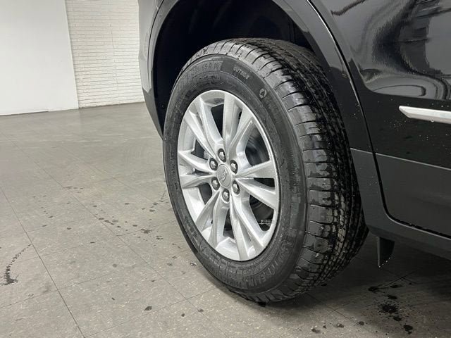New 2026 Cadillac XT5 Luxury w/ LPO, Floor Liner Package AWD/4WD image 11