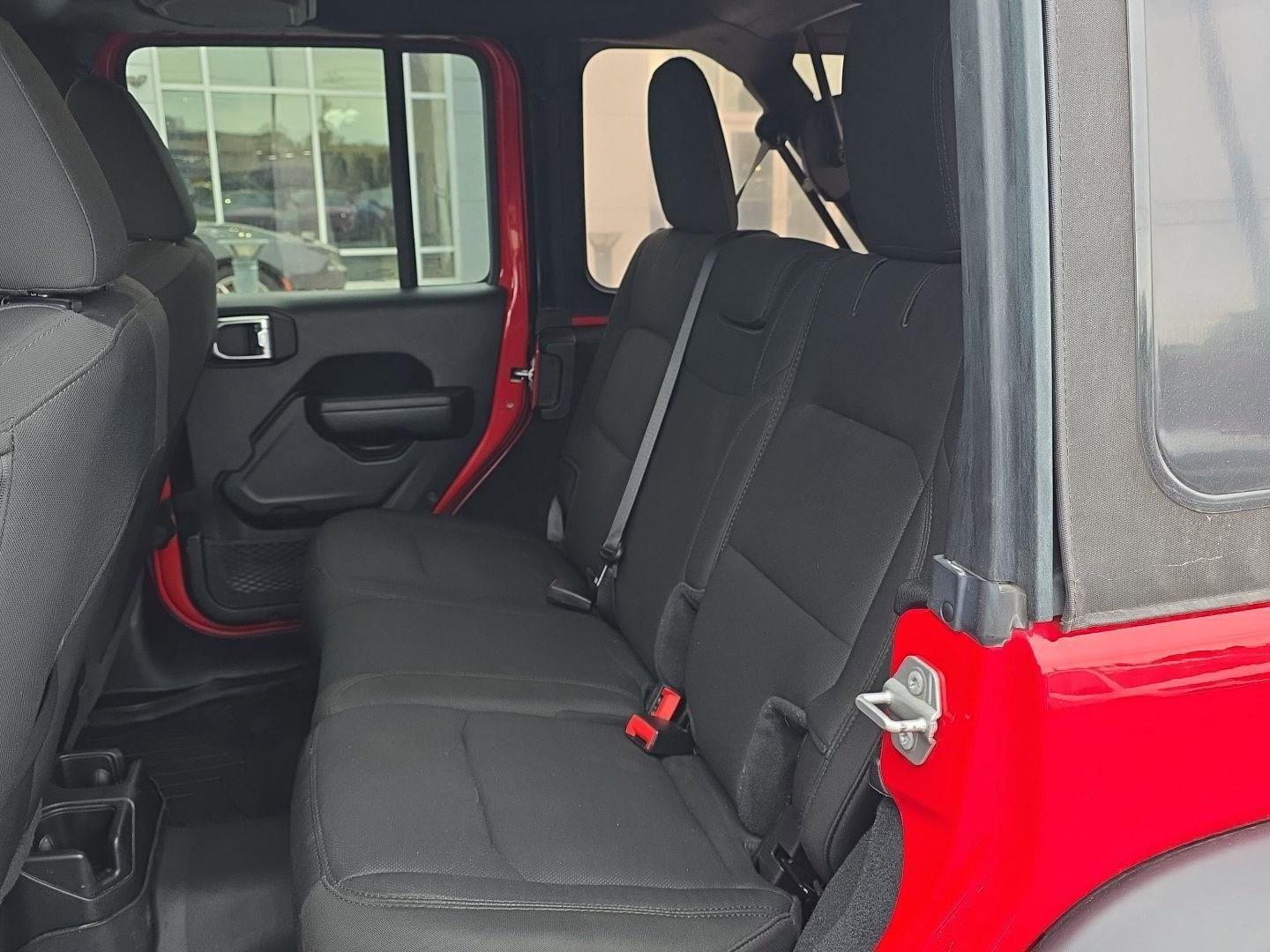 Used 2022 Jeep Wrangler Unlimited Sport AWD/4WD image 20