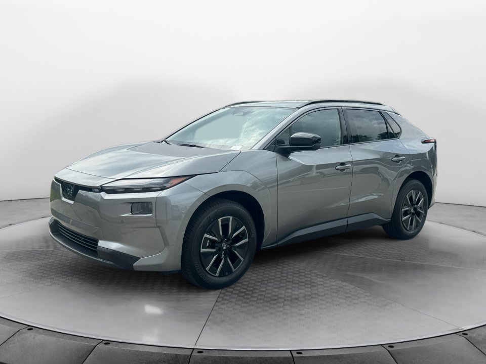 New 2026 Subaru Solterra AWD/4WD image 3