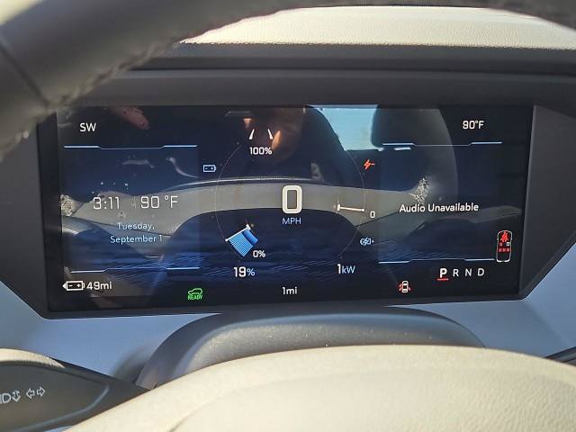 New 2027 Chevrolet Bolt RS w/ Technology Package FWD image 12