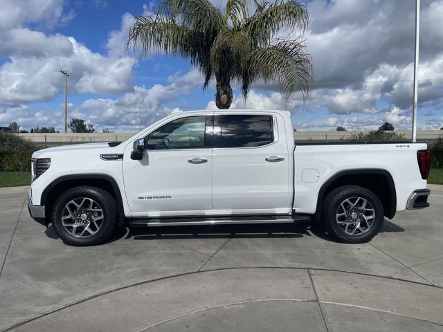 Used 2023 GMC Sierra 1500 SLT w/ SLT Premium Package image 5