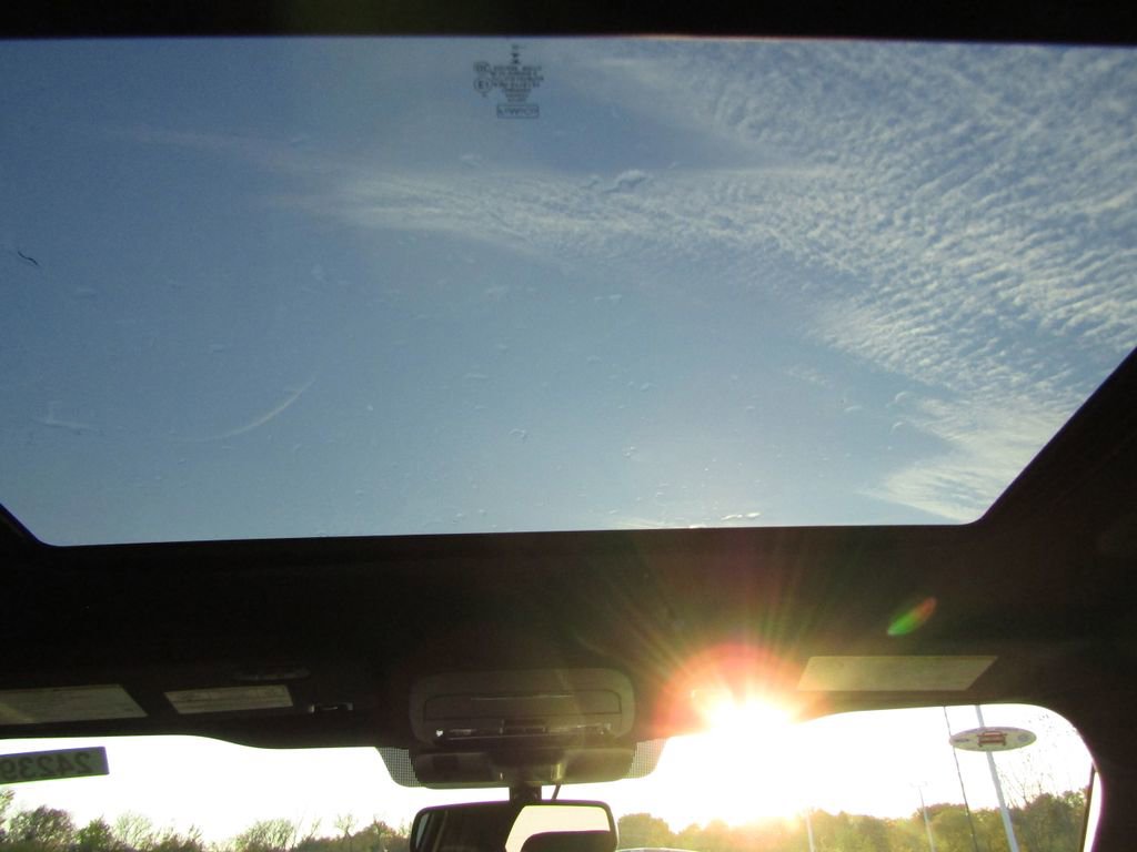 New 2026 Ford F250 Platinum w/ FX4 Off-Road Package image 17