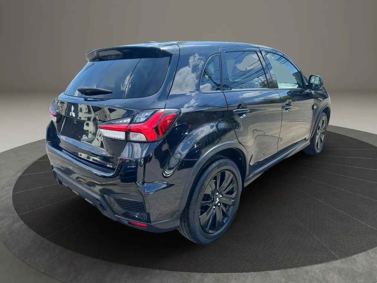 Used 2021 Mitsubishi Outlander Sport ES image 5