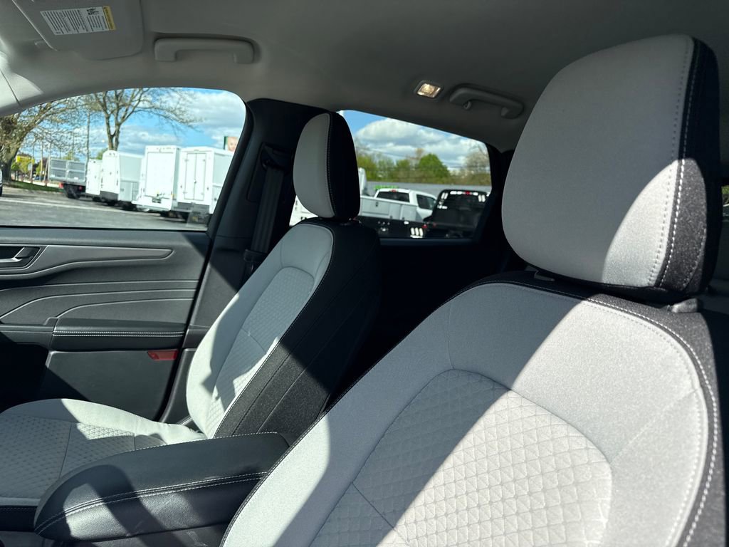 Used 2023 Ford Escape Active w/ Cold Weather Package FWD image 23