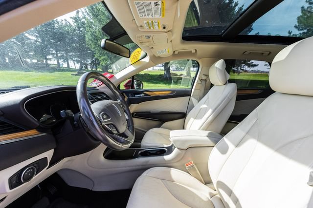 Used 2015 Lincoln MKC AWD w/ Equipment Group 101A Select image 12