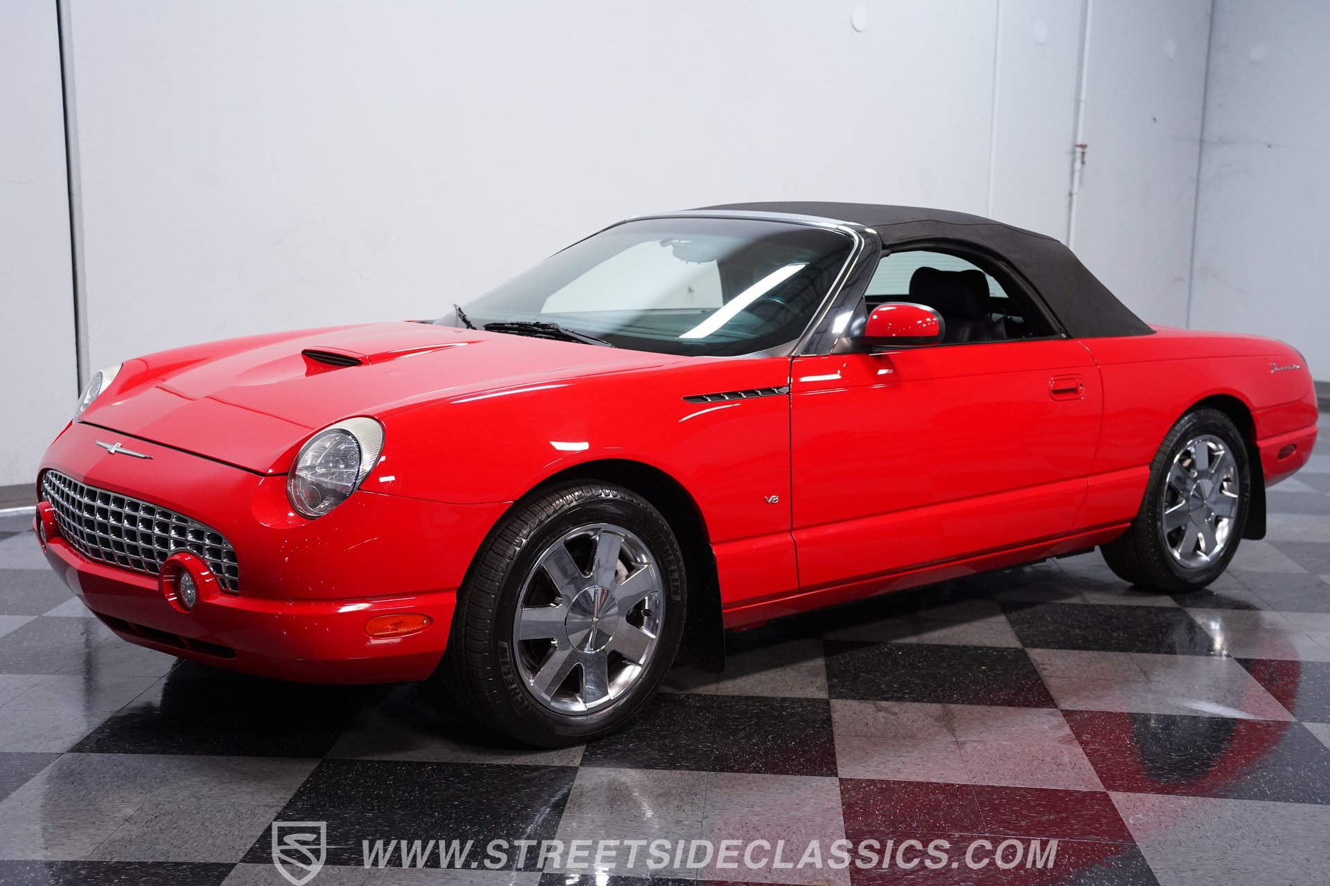 Used 2003 Ford Thunderbird RWD image 6