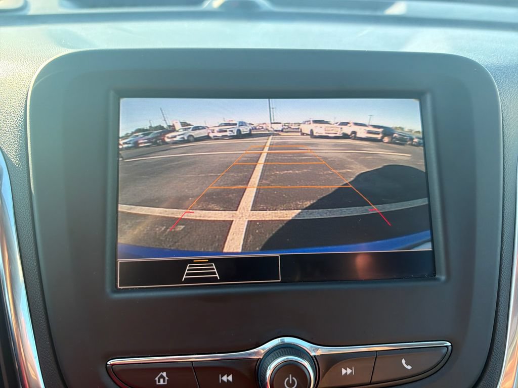 Used 2024 Chevrolet Equinox LT FWD image 21