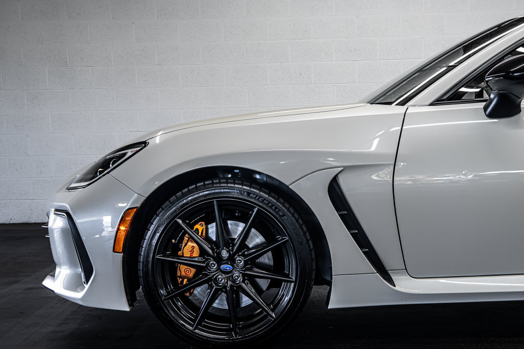 Used 2025 Subaru BRZ tS w/ Popular Package 2 RWD image 12