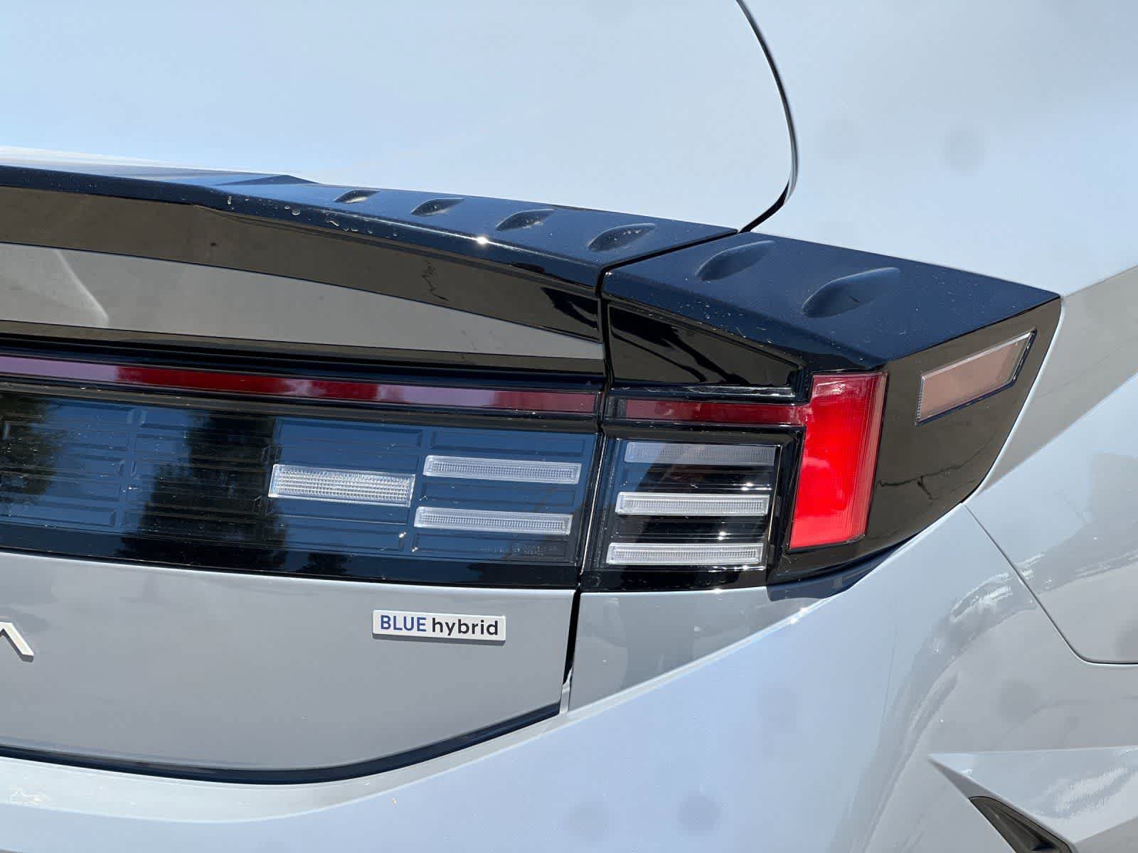 New 2026 Hyundai Sonata Blue FWD image 25