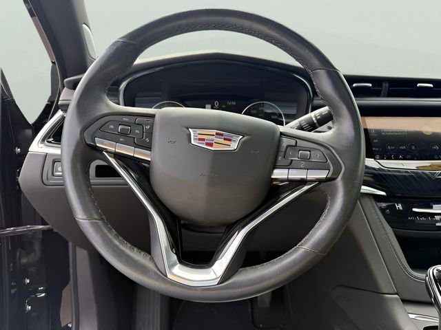Used 2024 Cadillac XT6 Premium Luxury image 21