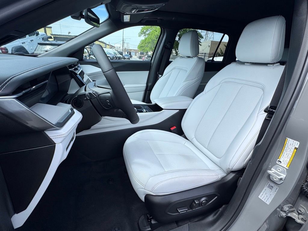 New 2026 Jeep Cherokee Limited AWD/4WD image 13