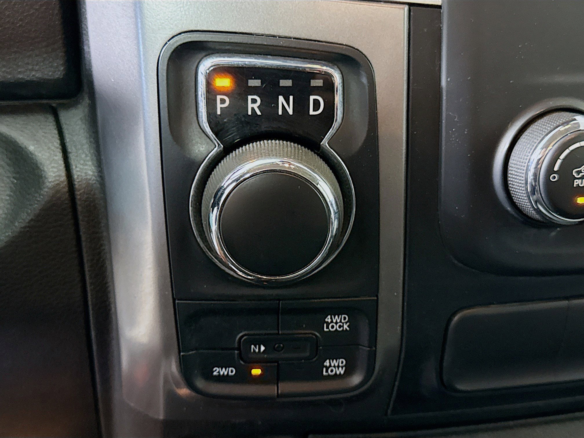 Used 2021 RAM 1500 Classic SLT image 20