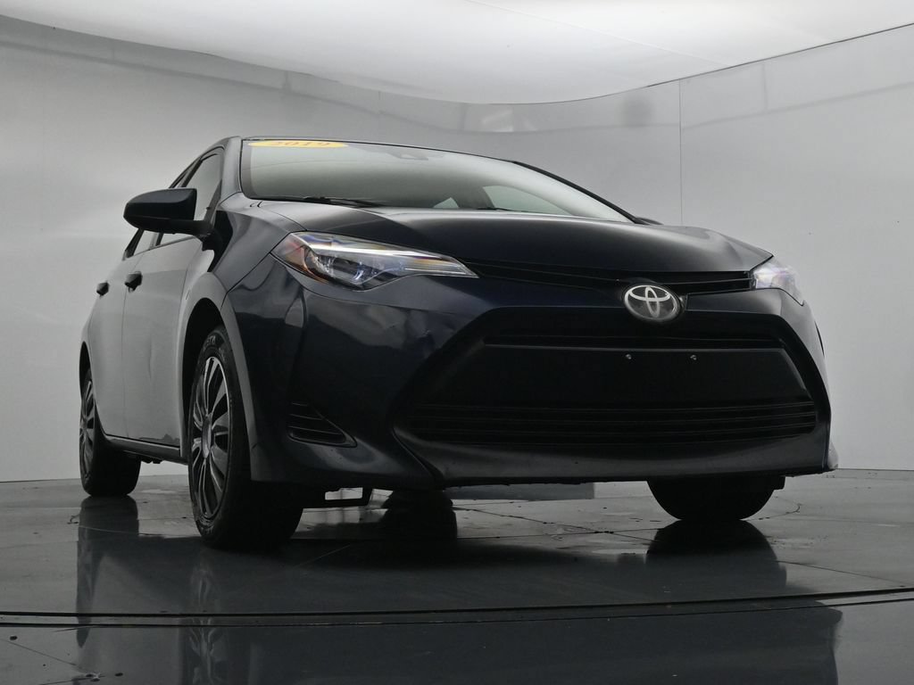 Used 2019 Toyota Corolla LE FWD image 35