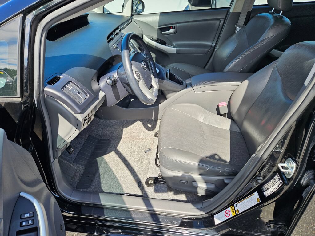 Used 2010 Toyota Prius Three FWD image 13