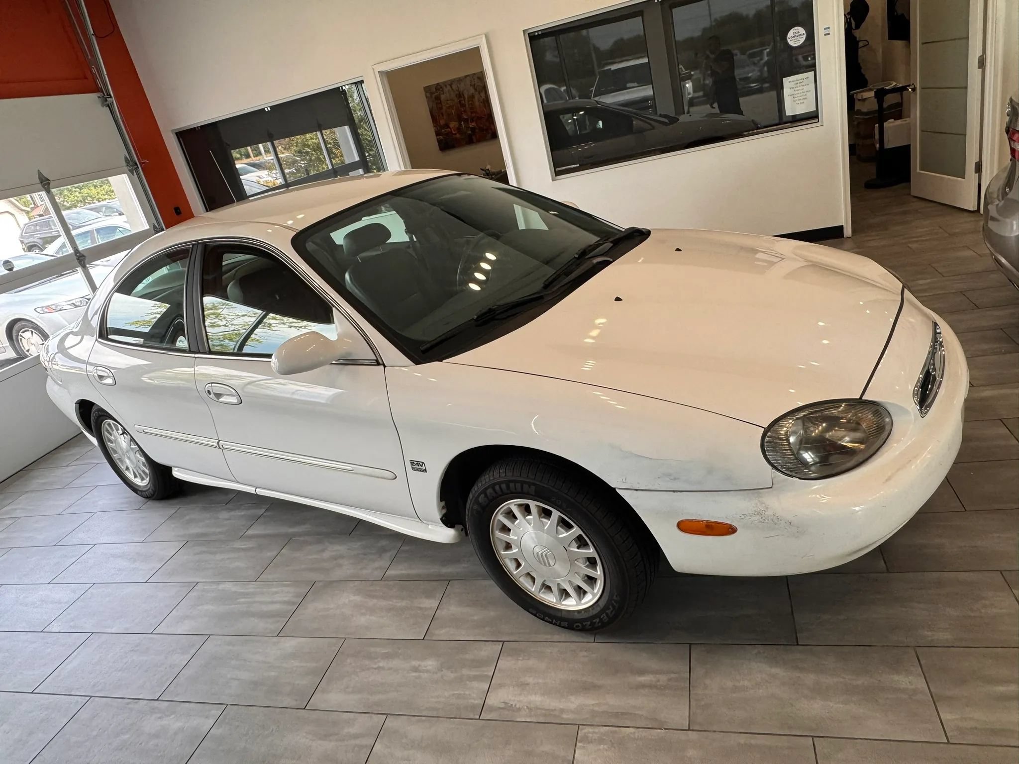 Used 1999 Mercury Sable LS FWD image 10