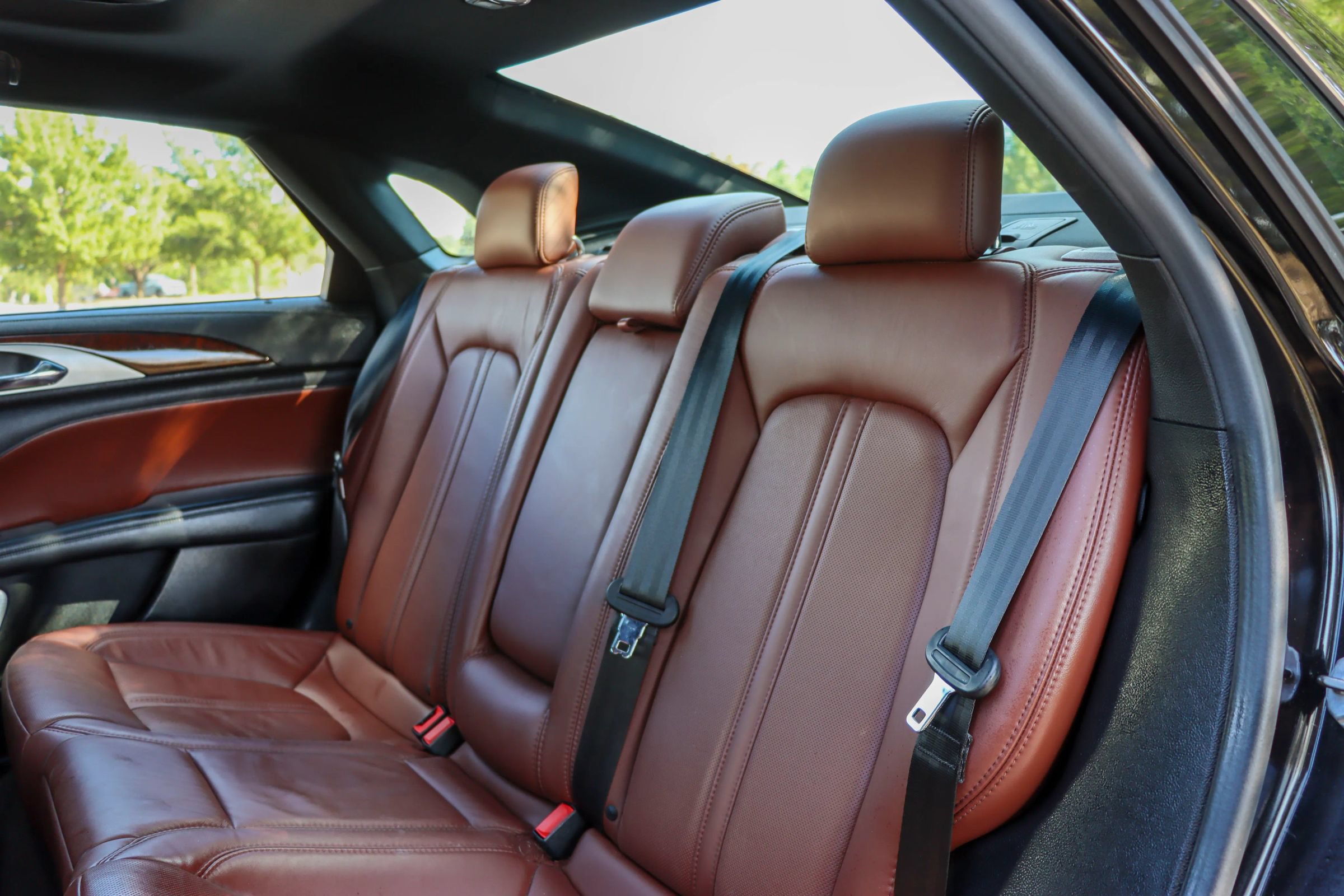 Used 2019 Lincoln MKZ Reserve w/ Luxury Package FWD image 17