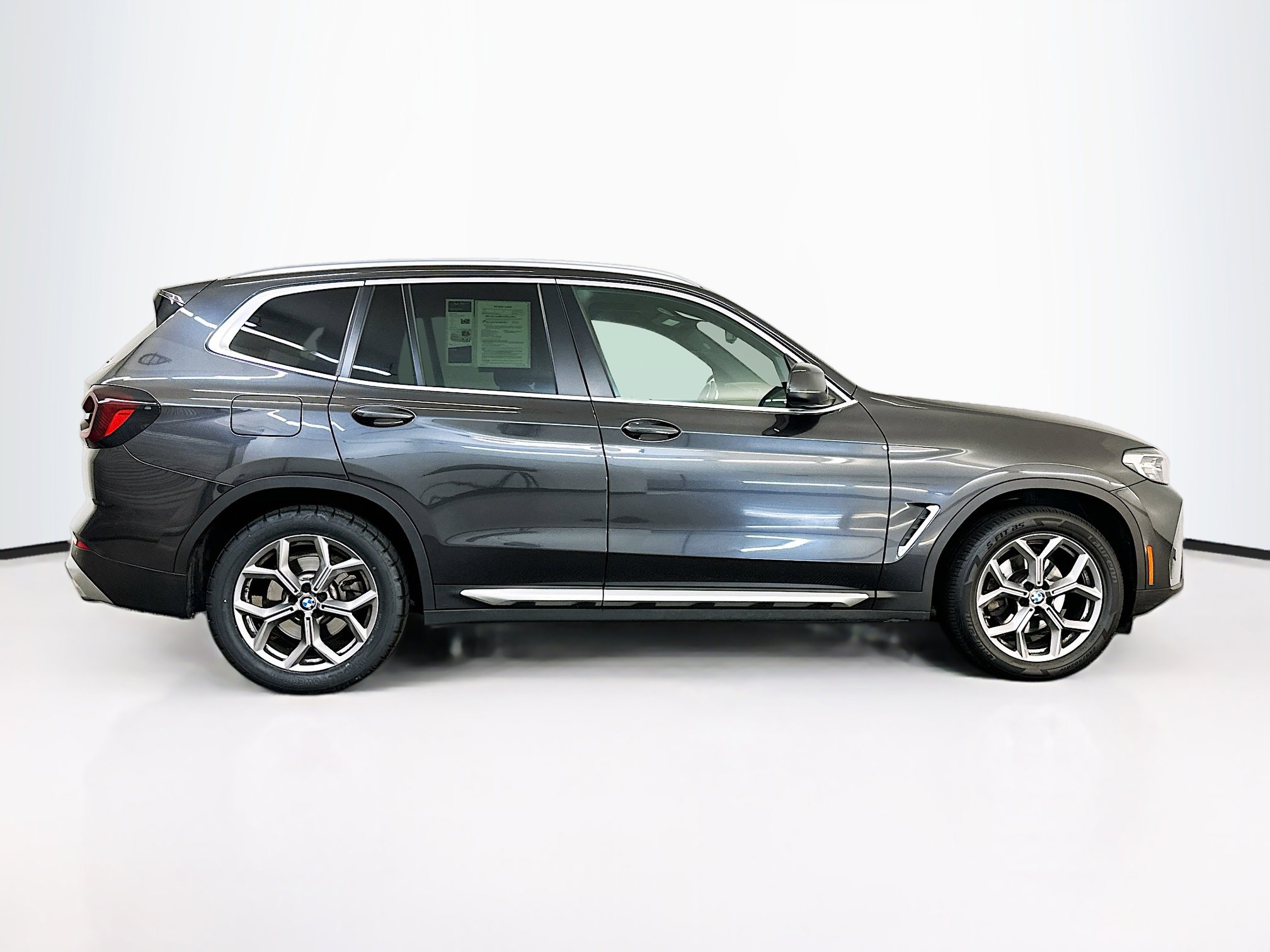 Used 2024 BMW X3 xDrive30i image 10