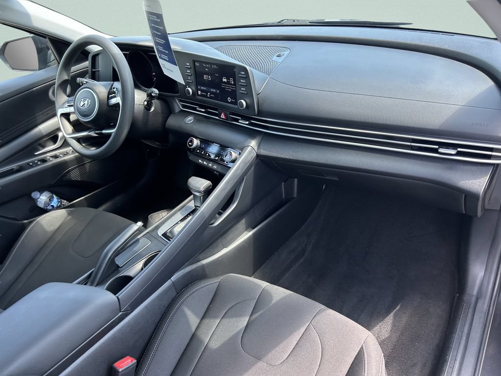 Certified 2023 Hyundai Elantra SEL FWD image 14
