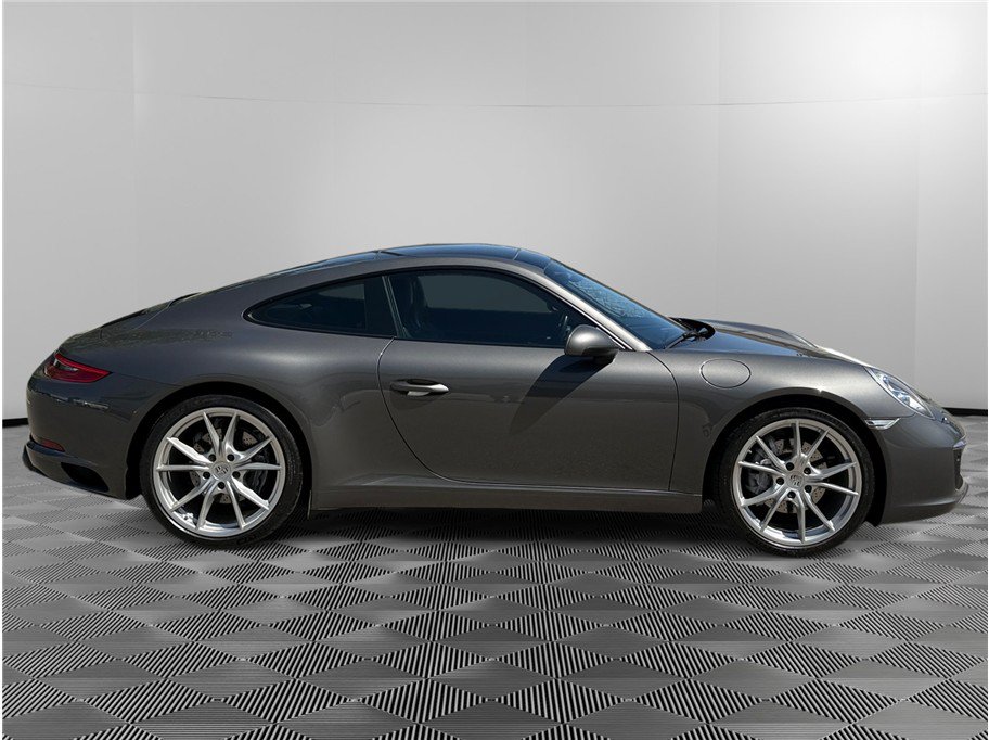 Used 2017 Porsche 911 Carrera RWD image 6