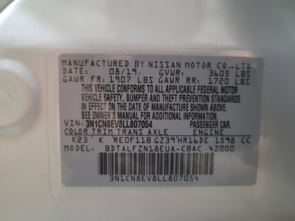 Used 2020 Nissan Versa SV FWD image 33