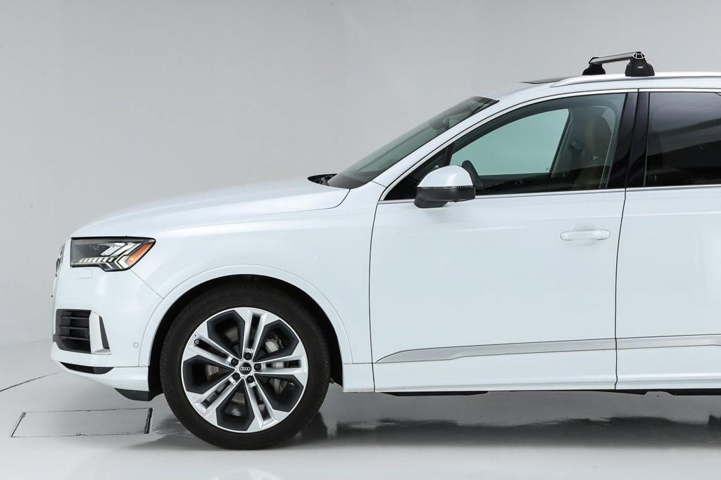 Used 2023 Audi Q7 3.0T Prestige AWD/4WD image 7