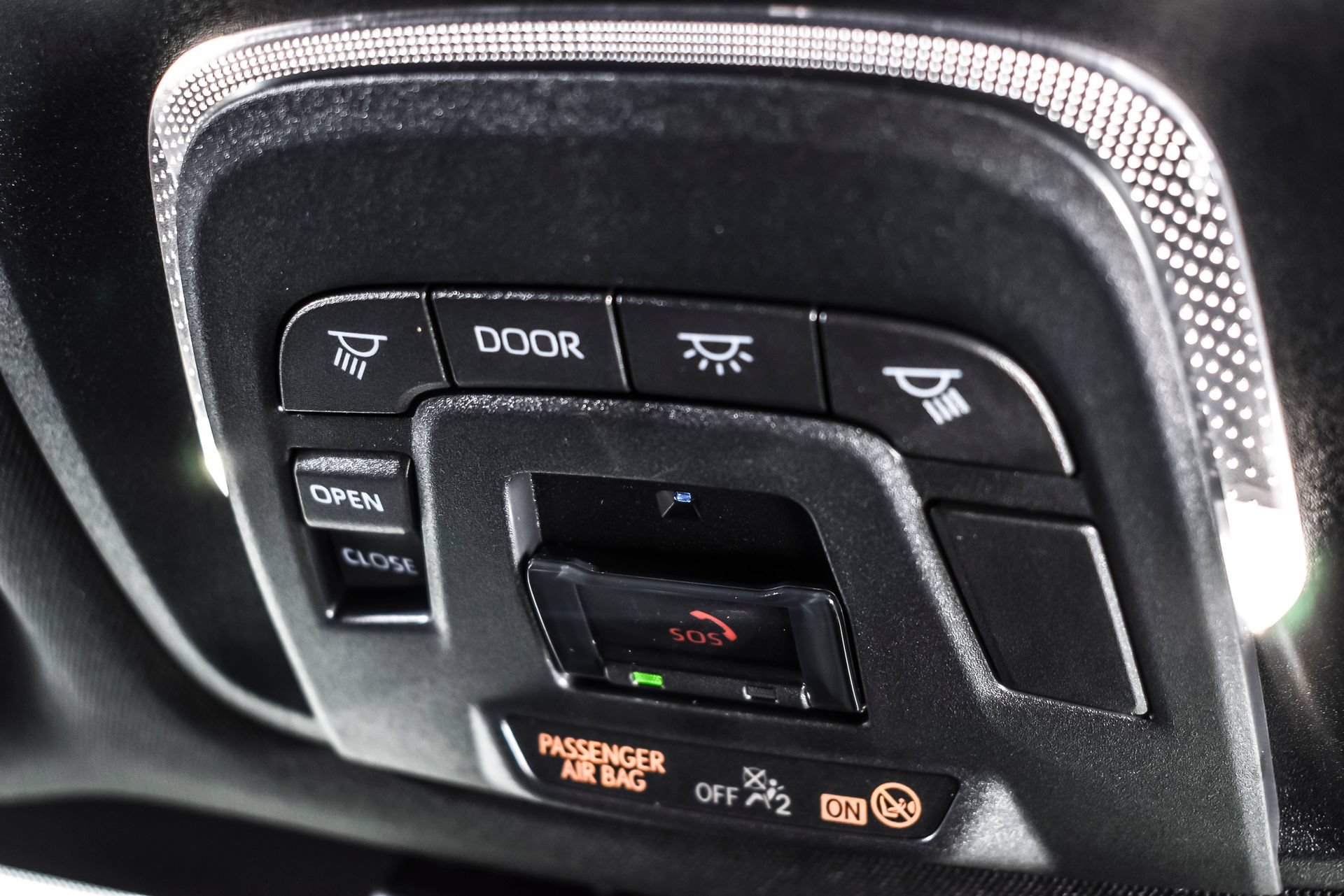 Used 2023 Subaru Solterra AWD image 30