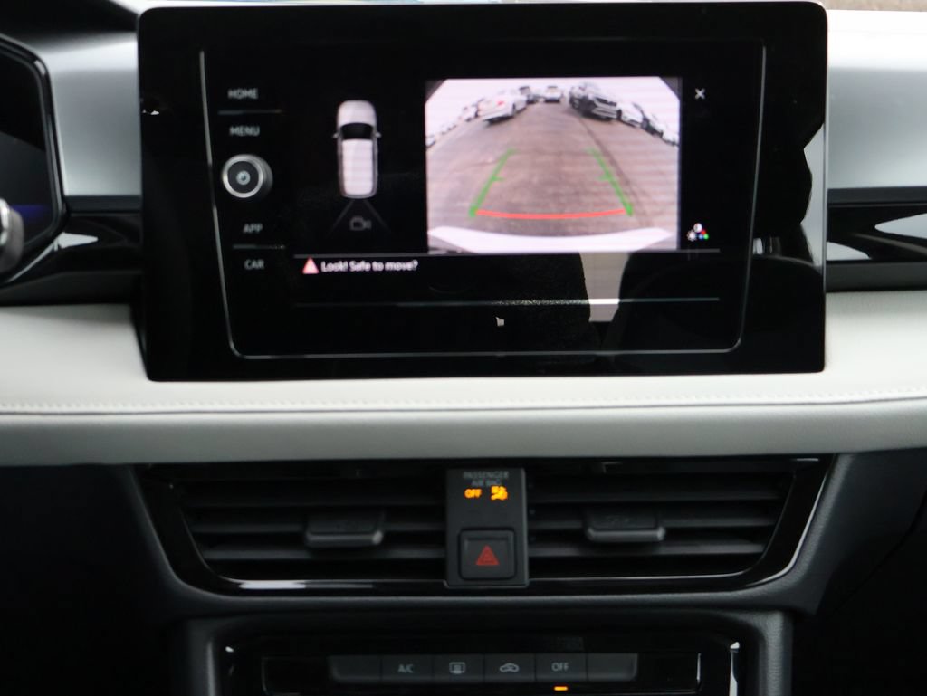 New 2026 Volkswagen Taos S FWD image 21