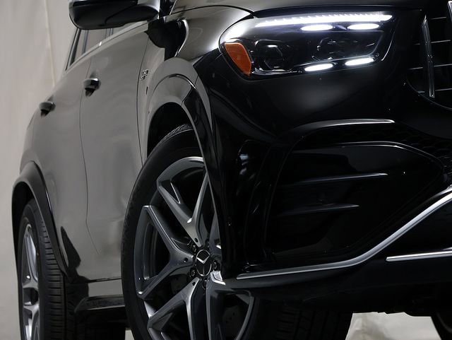 Certified 2026 Mercedes-Benz GLE 53 AMG 4MATIC image 4