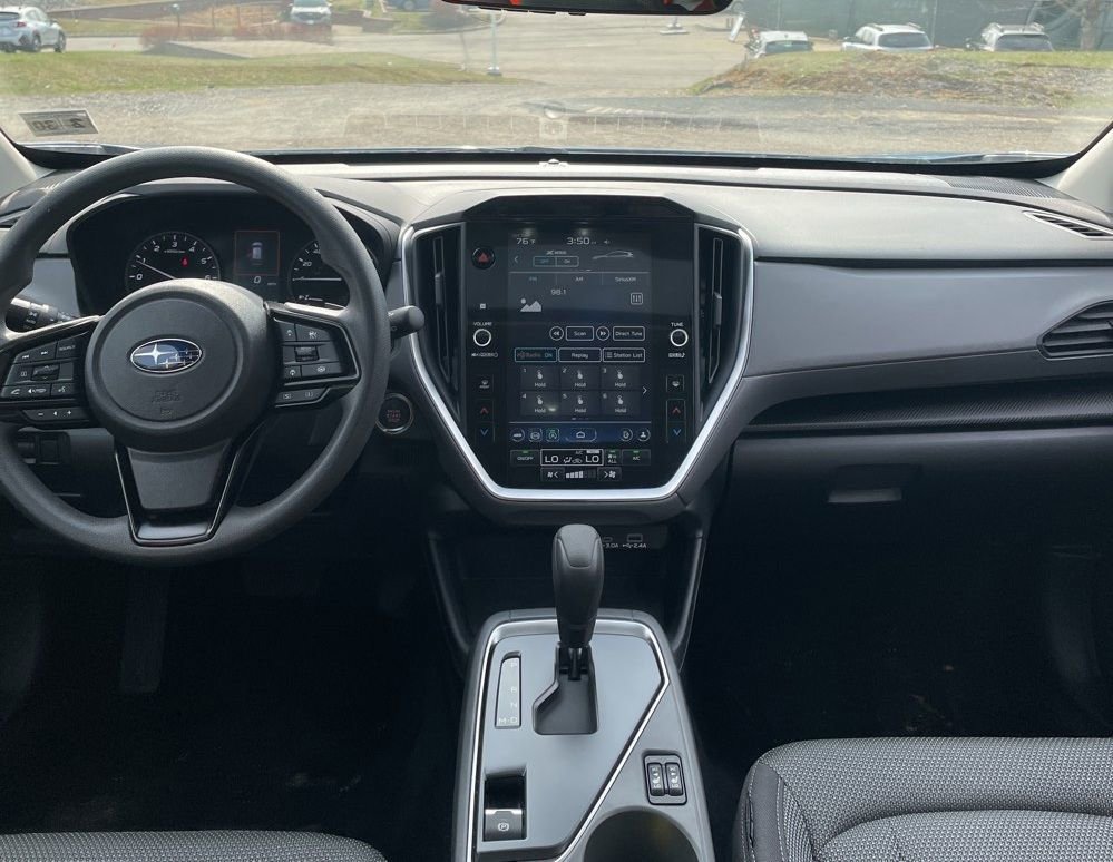 Used 2024 Subaru Crosstrek 2.0i Premium image 15
