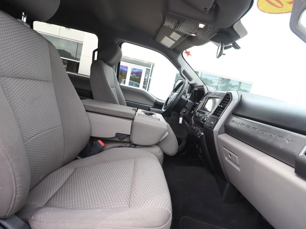 Used 2020 Ford F350 XLT AWD/4WD image 9