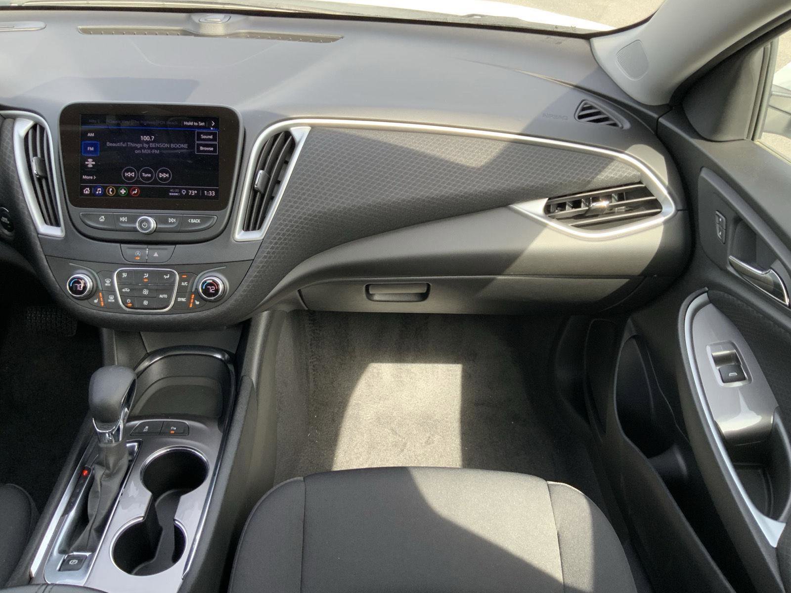 Used 2024 Chevrolet Malibu LT image 54