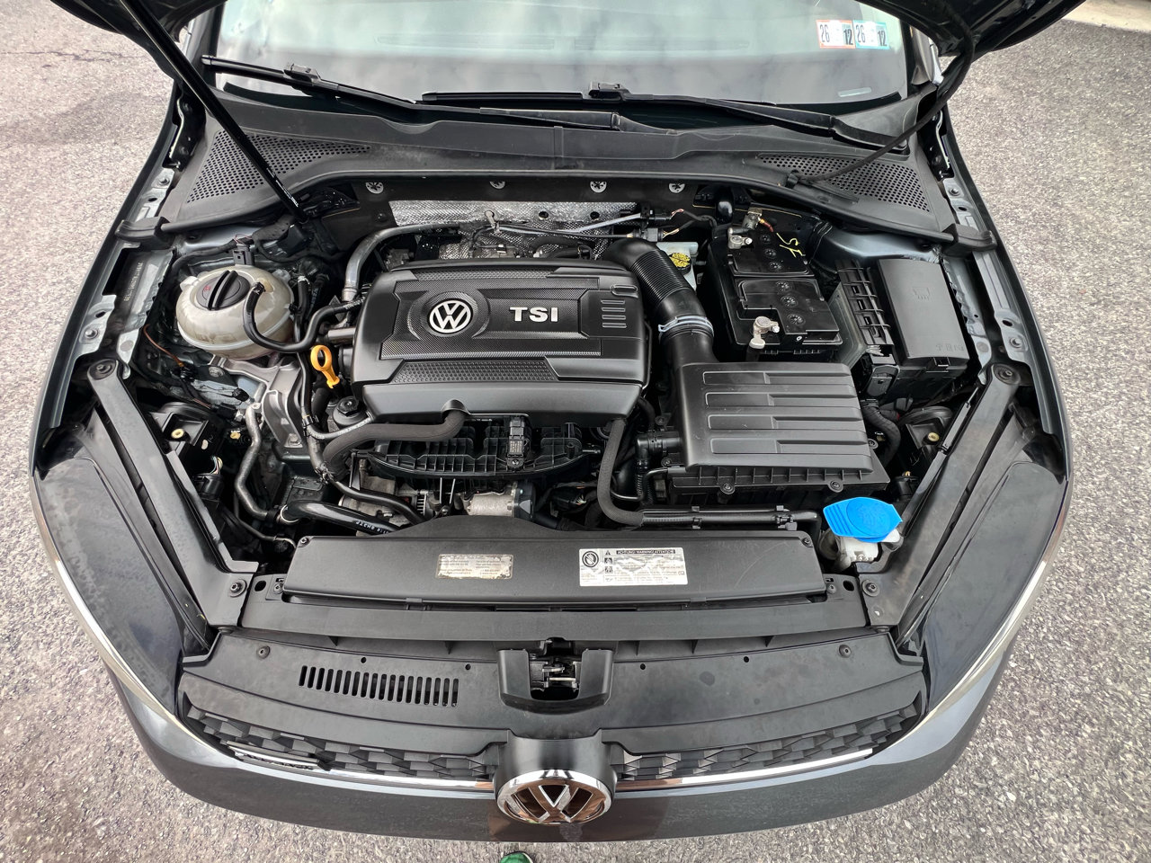 Used 2017 Volkswagen Golf Alltrack S image 27