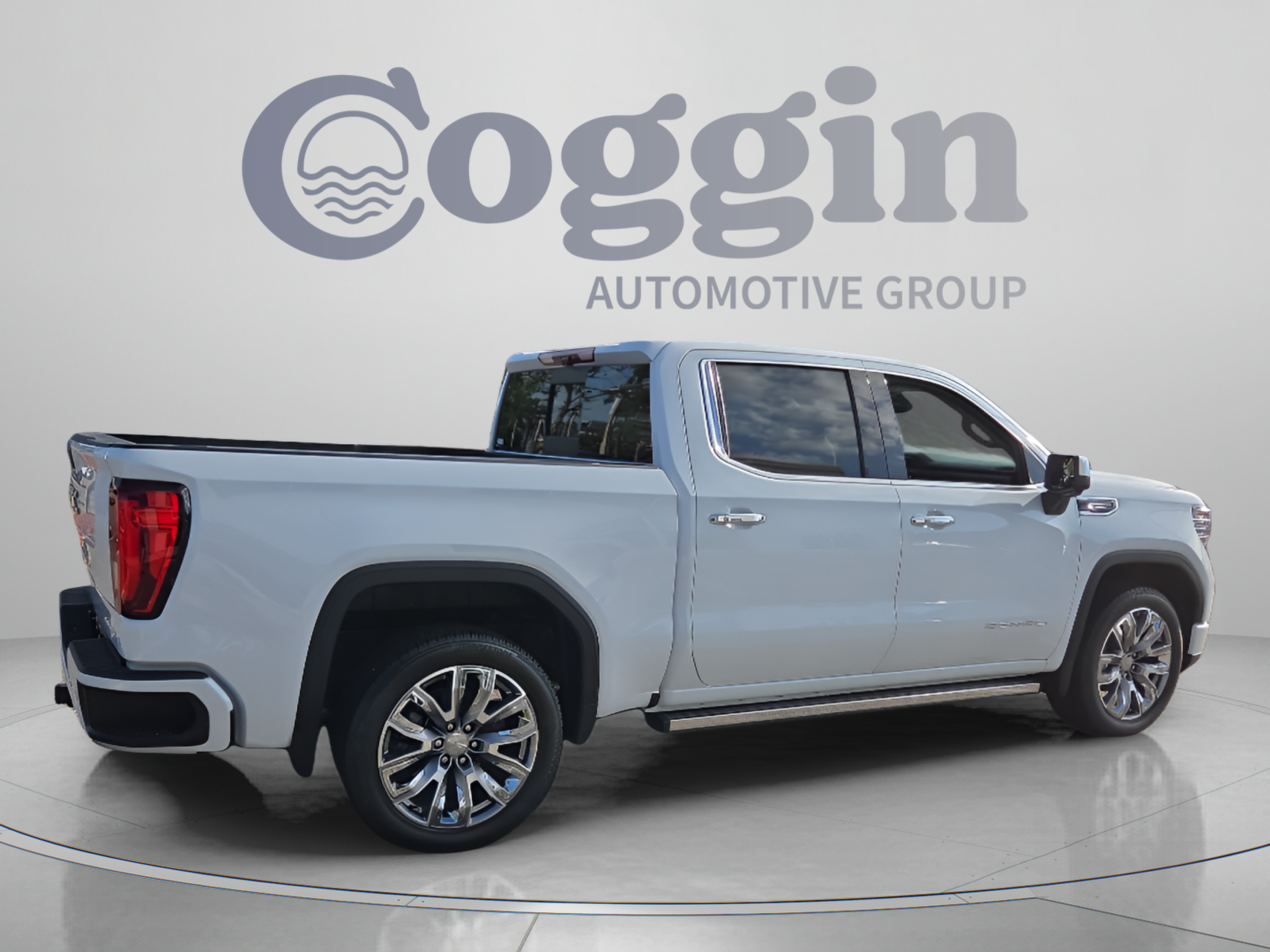 New 2026 GMC Sierra 1500 Denali w/ Denali Reserve Package AWD/4WD image 5